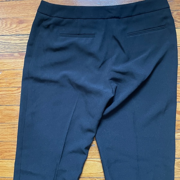 ANNE KLEIN Tapered Black Slacks - Picture 2 of 4